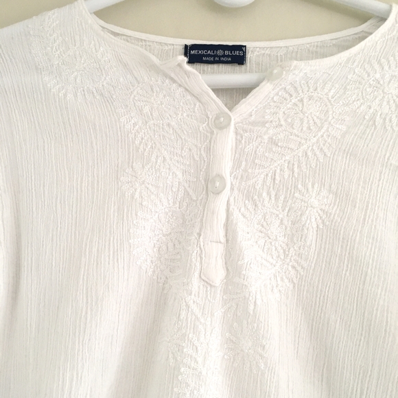 Mexicali Blues White Gauzy Embroidered Bohemian Cottagecore Top - Picture 4 of 7